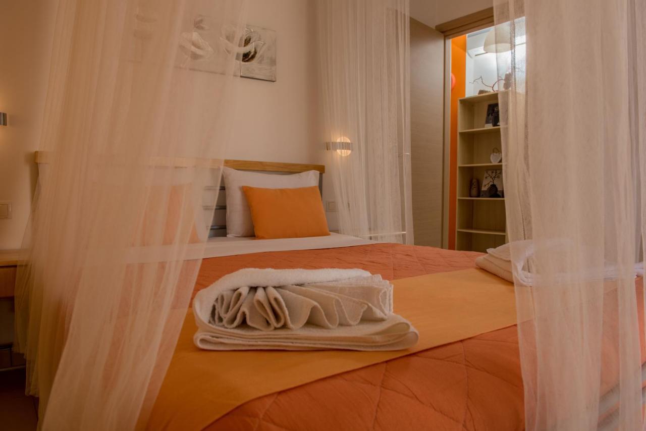 Giannmary Apartment Палиохора Екстериор снимка