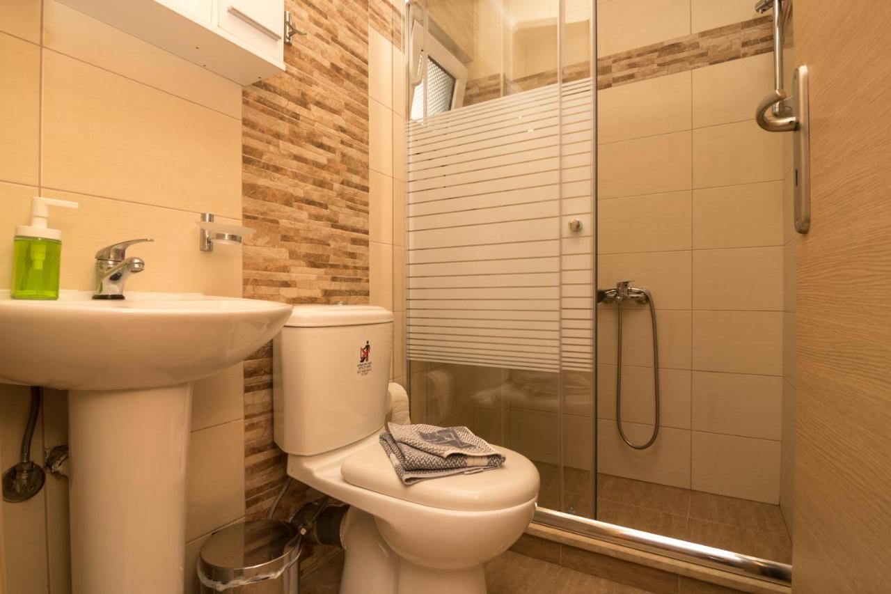 Giannmary Apartment Палиохора Екстериор снимка