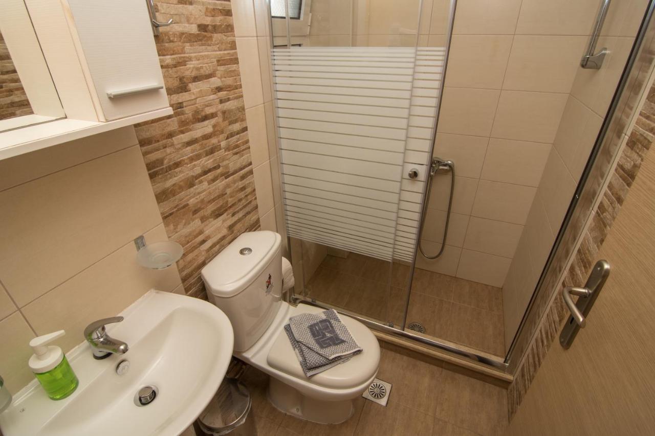 Giannmary Apartment Палиохора Екстериор снимка