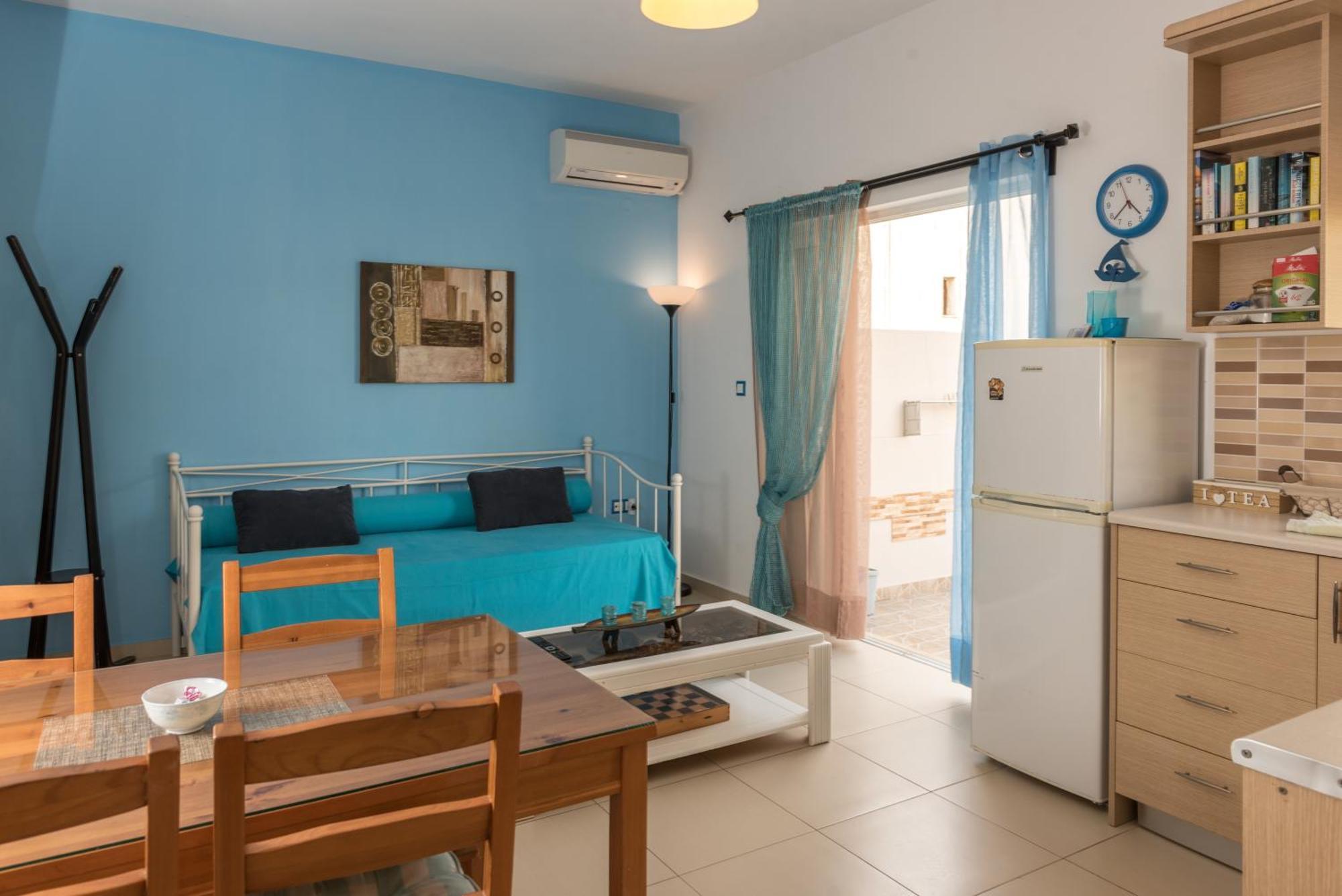 Giannmary Apartment Палиохора Екстериор снимка