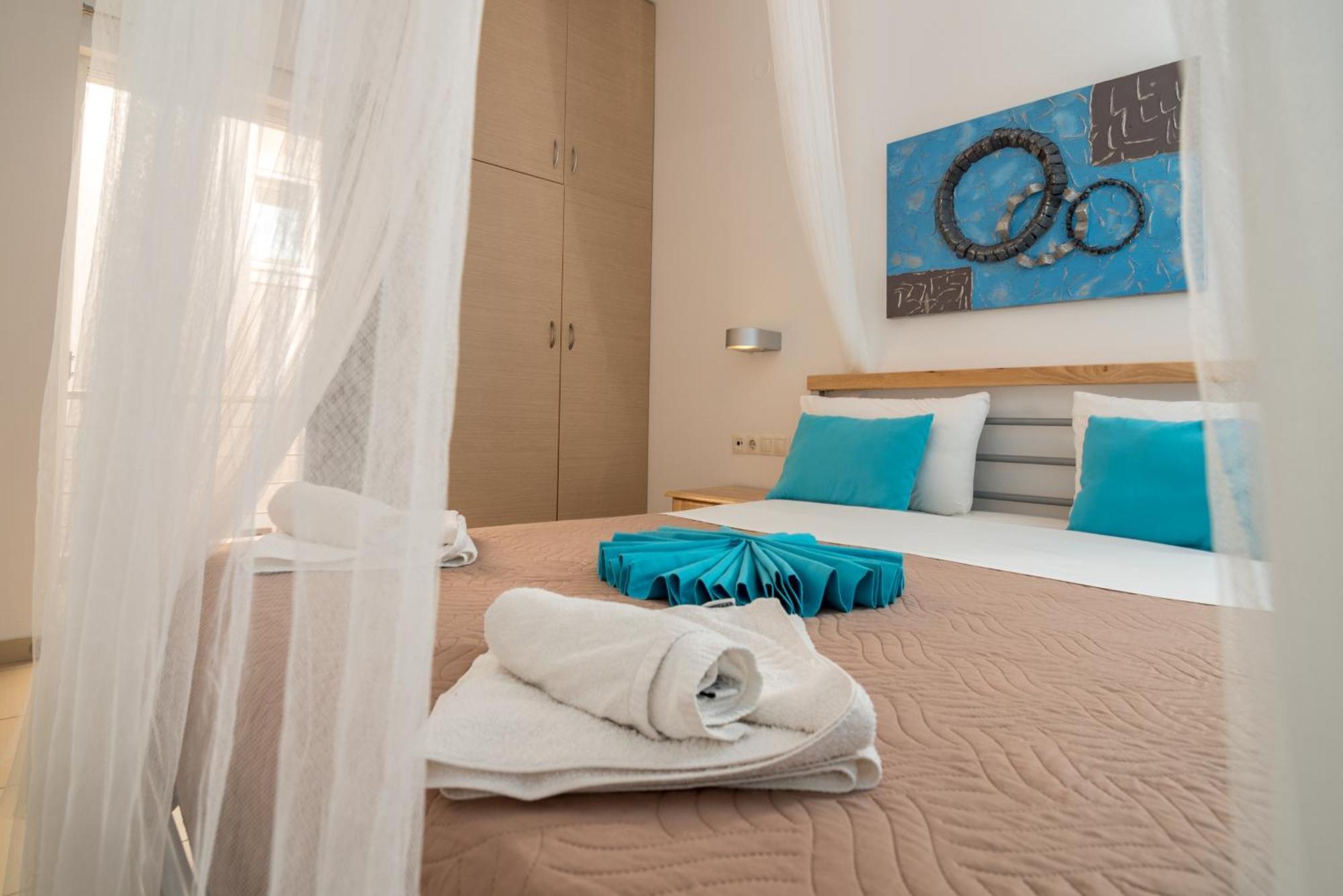 Giannmary Apartment Палиохора Екстериор снимка