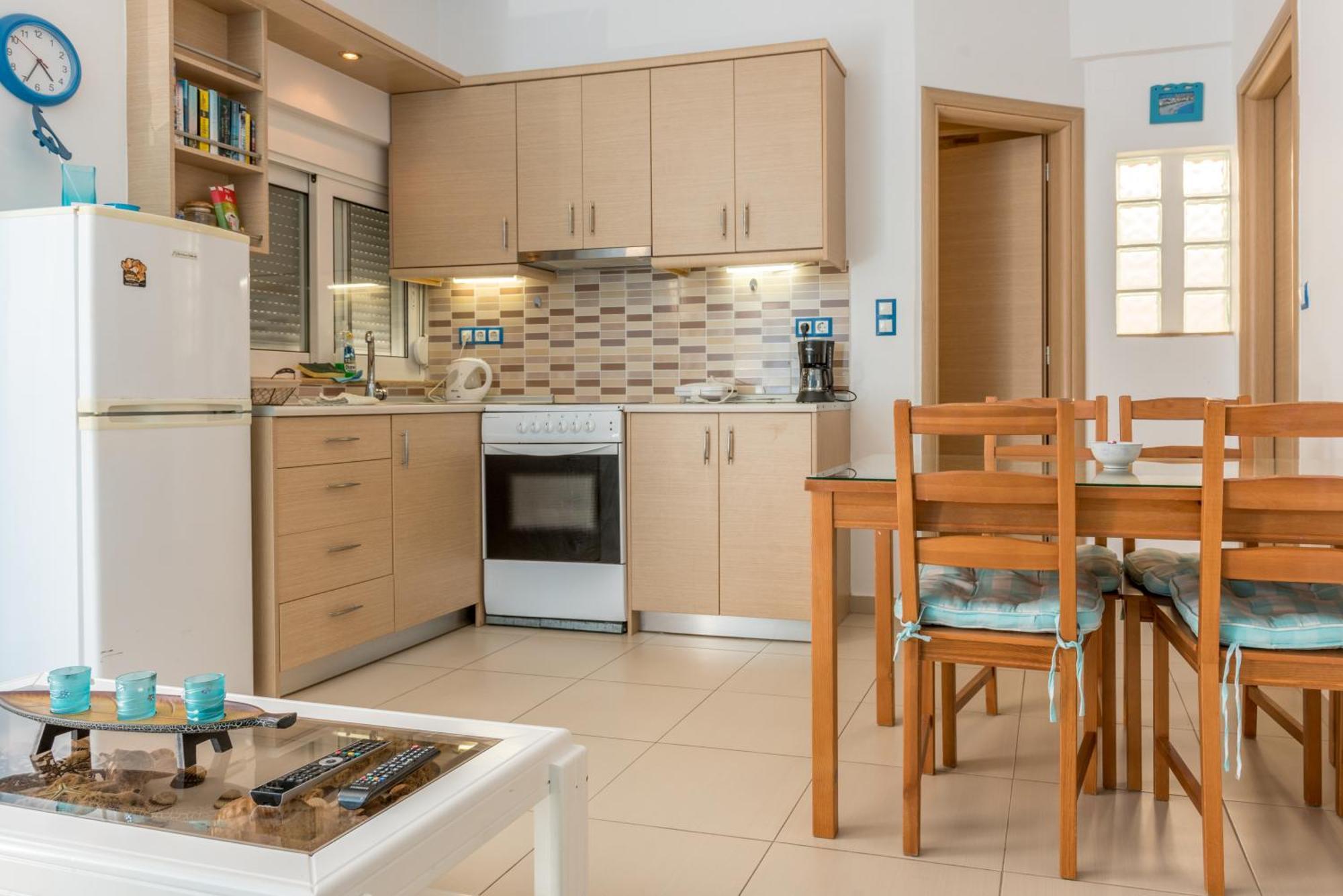 Giannmary Apartment Палиохора Екстериор снимка